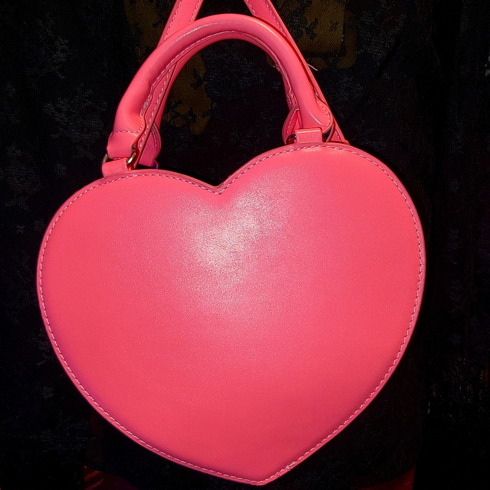 Spiderweb Heart Small Shoulde in Bubblegum Pink - Picture 2 of 6